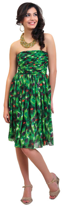 Rochie din voal, Reserved