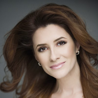 IULIANA TUDOR