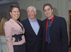 Mihaela Liliana Stroe, Allan Pease