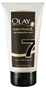 Gelul de curatare Olay Total Effects