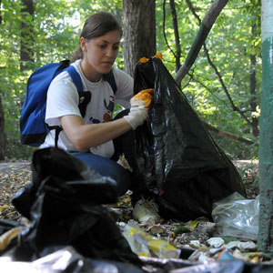 MaiMultVerde, Voluntar