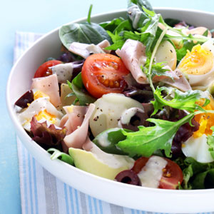 salata Nicoise cu ton