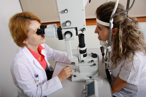 West Eye Hospital, oftalmologie