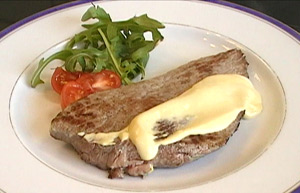 Friptura din carne rosie cu sos de mustar