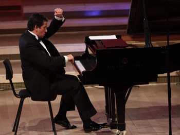 Horia Mihail, pianist