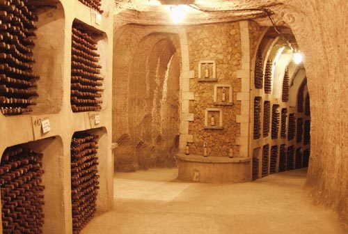 Orasul vinurilor, Cricova
