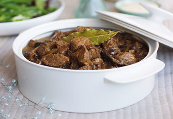 Carne de vita cu bureti si legume