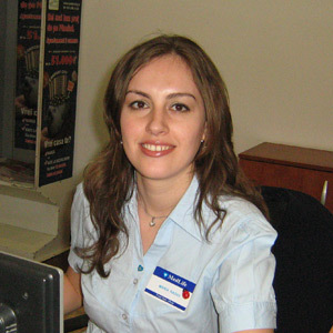 Maria Radoi, receptionista, Medlife