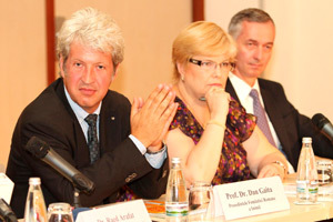 Prof. Dr. Dan Gaita, Dr. Rodica Tanasescu, Dr. Dan Deleanu