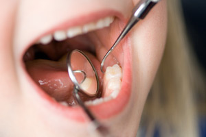 Copil la dentist