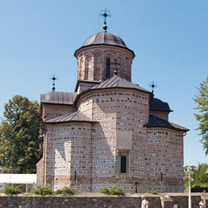 Biserica si Palatul Domnesc