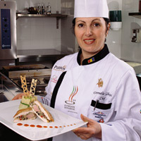 Emilia Ghisoi , Lady Chef