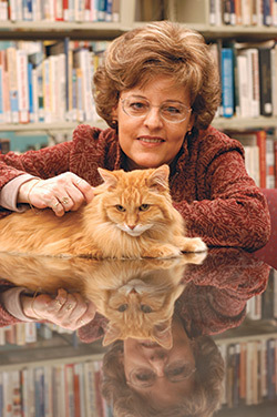 Povestea lui Dewey, Vicki Myron, editura Humanitas Fiction
