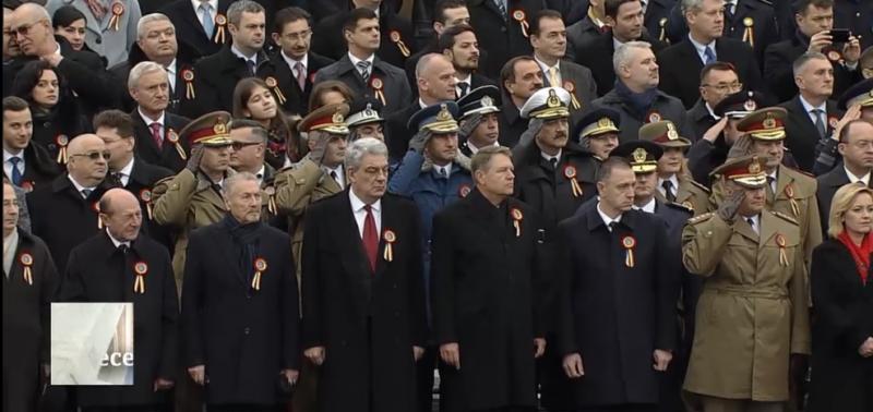 De Ce A Lipsit Ion Iliescu De La Parada MilitarÄƒ De 1 Decembrie Este Pentru Prima DatÄƒ Cand Fostul PreÈ™edinte Nu Este Prezent Stiri Avantaje Ro De 20 De Ani