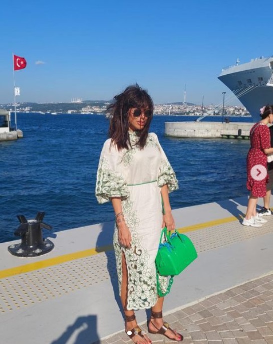 Denise Rifai Vacanta Istanbul Avantaje Ro De De Ani Pretuieste Femei Ca Tine